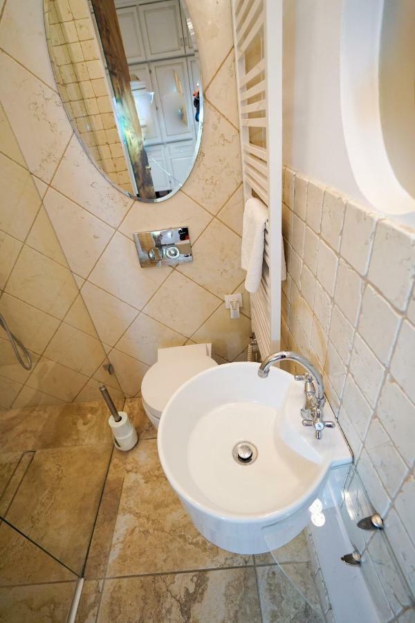 Empire Apartment Varšava Exteriér fotografie