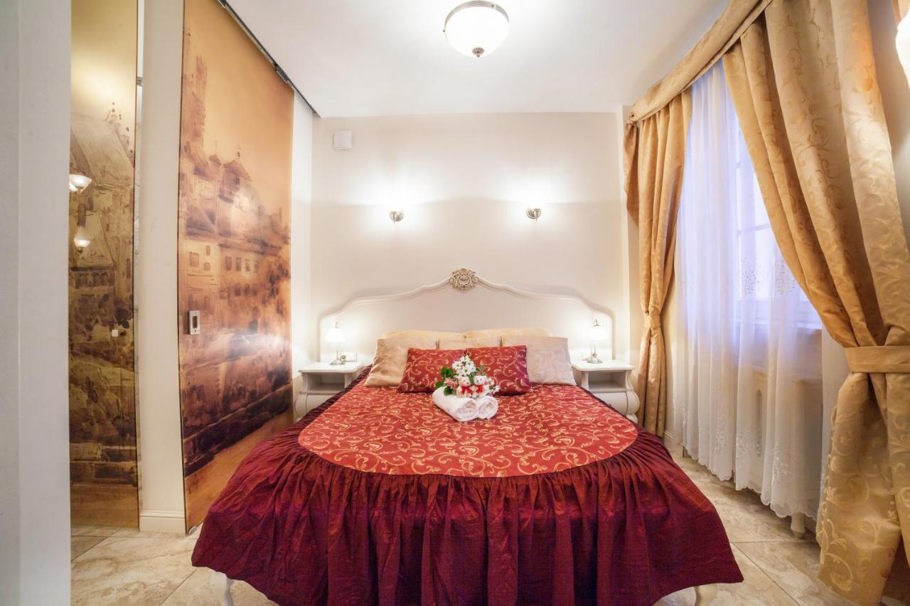 Empire Apartment Varšava Exteriér fotografie